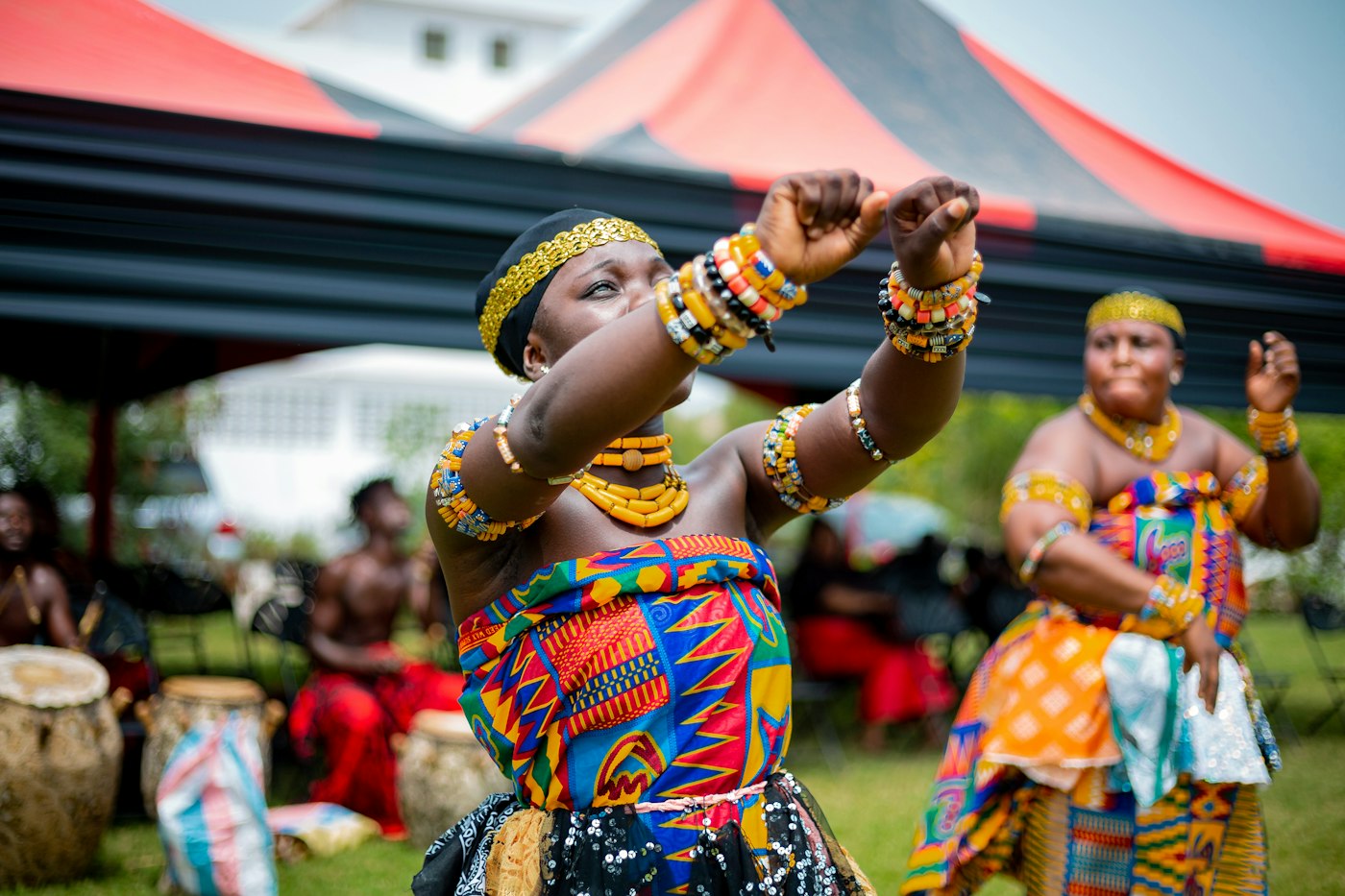 Dancers in colorful traditional cloth